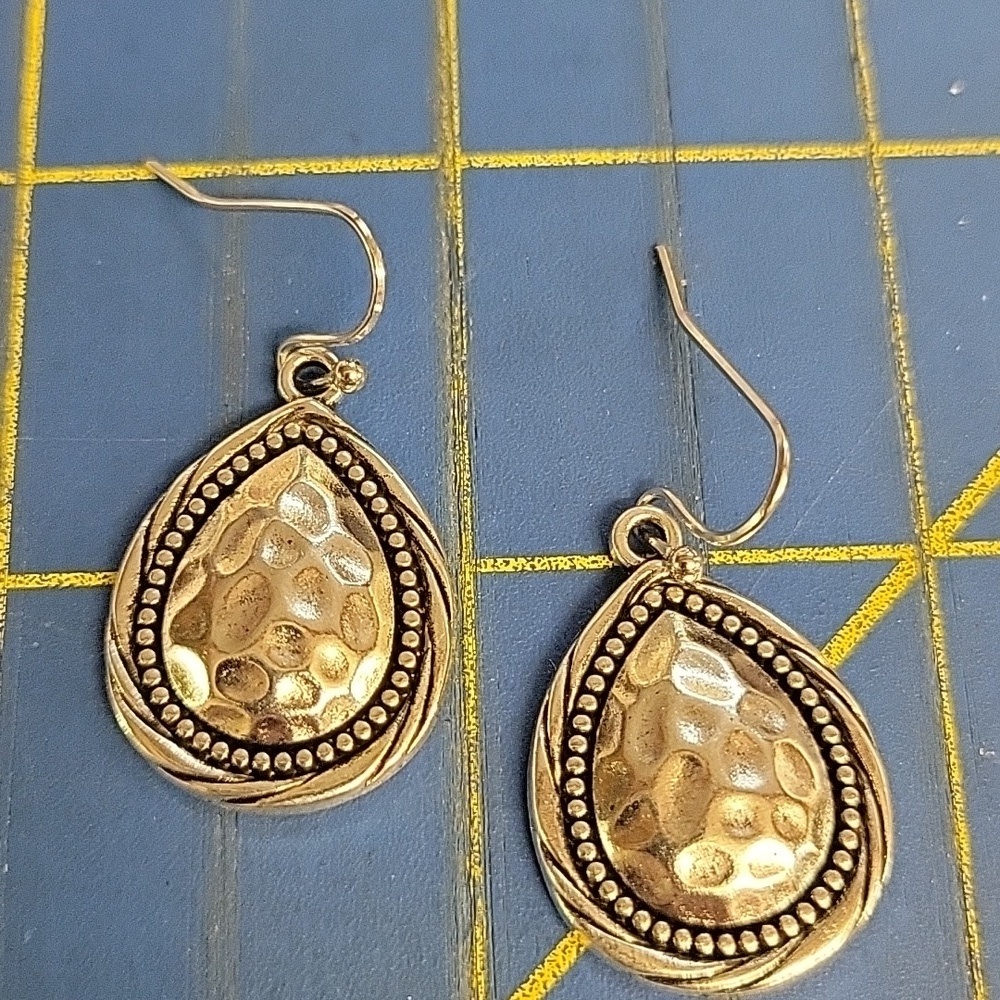 Hammered Tear Drop Silver Tone Earrings